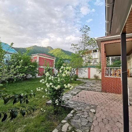 Raffles Garden Villa Qəbələ Zewnętrze zdjęcie