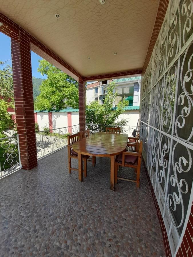 Raffles Garden Villa Qəbələ Zewnętrze zdjęcie