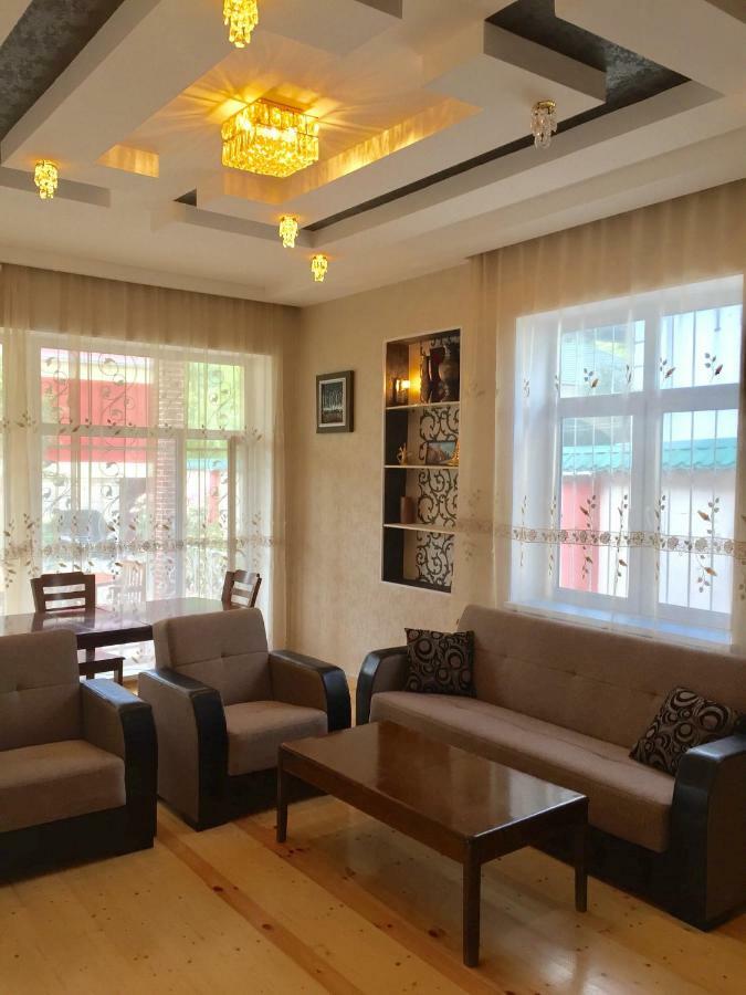 Raffles Garden Villa Qəbələ Zewnętrze zdjęcie